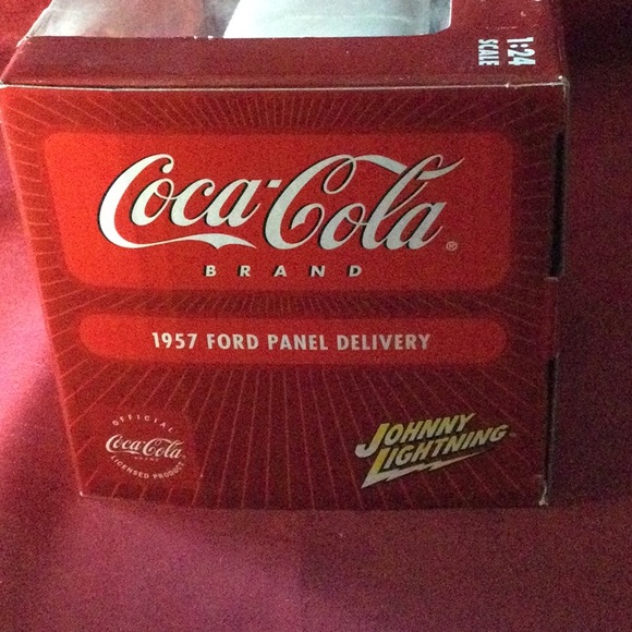 1957 Coca Cola Ford Panel Delivery Wagon - Picture 6 of 7